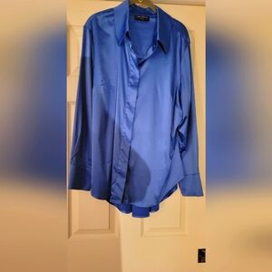 Beautiful plus size silky feel blouse